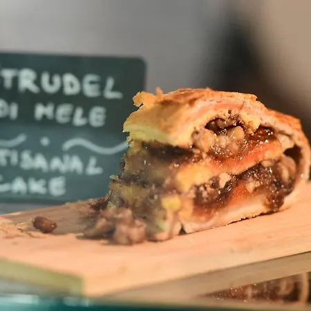 Little Italy Ex Chiesa S Donato Hostal *