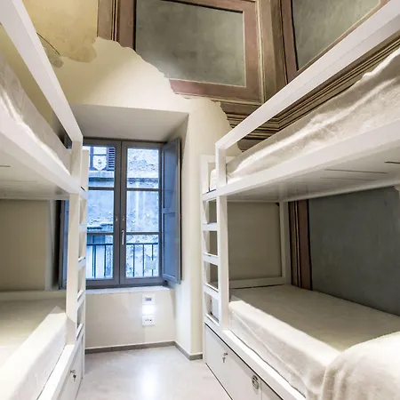 Hostel Little Italy Ex Chiesa S Donato *