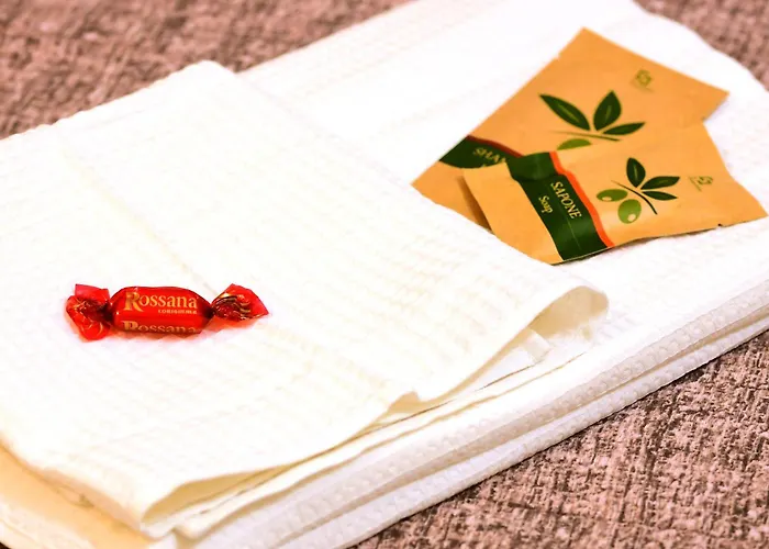 Hostel Little Italy Ex Chiesa S Donato *