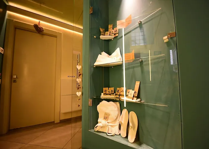 Little Italy Ex Chiesa S Donato Hostal *