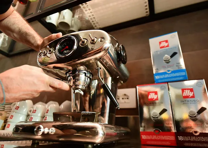 Hostal Little Italy Ex Chiesa S Donato