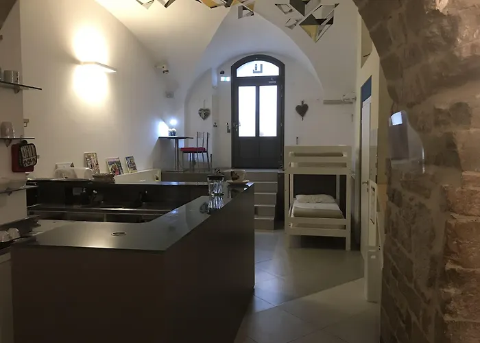 Hostal Little Italy Ex Chiesa S Donato Perugia